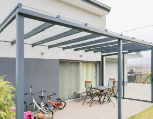 IZOS - Stavbno Pohiu0161tvo - Okna Vrata