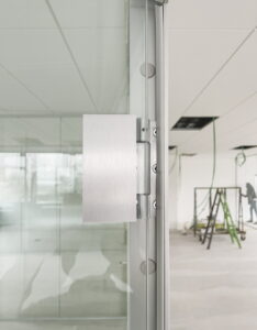 IZOS - Stavbno Pohiu0161tvo - Okna Vrata