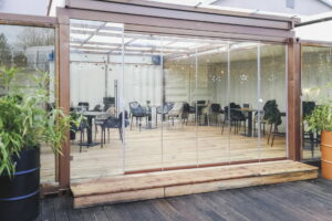 IZOS - Stavbno Pohiu0161tvo - Okna Vrata